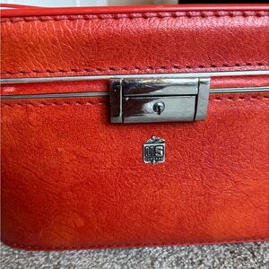 Vintage orange train case